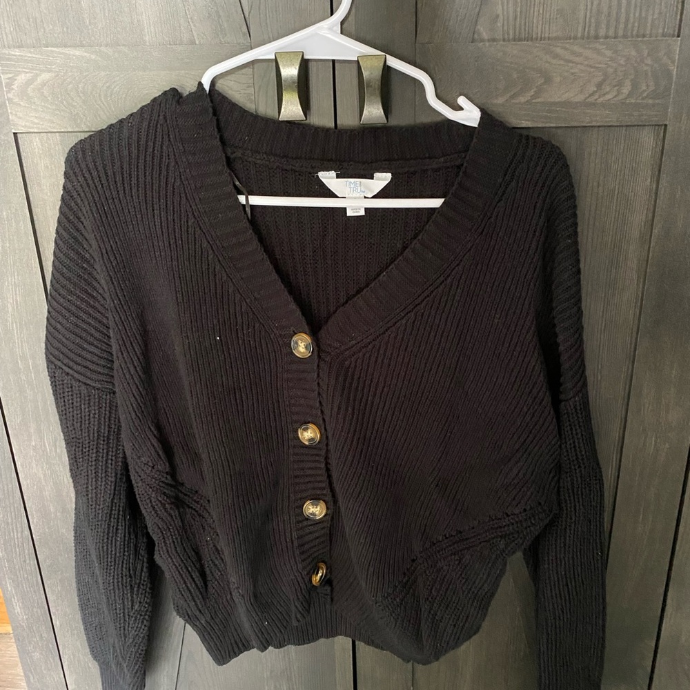Black cropped Sweater